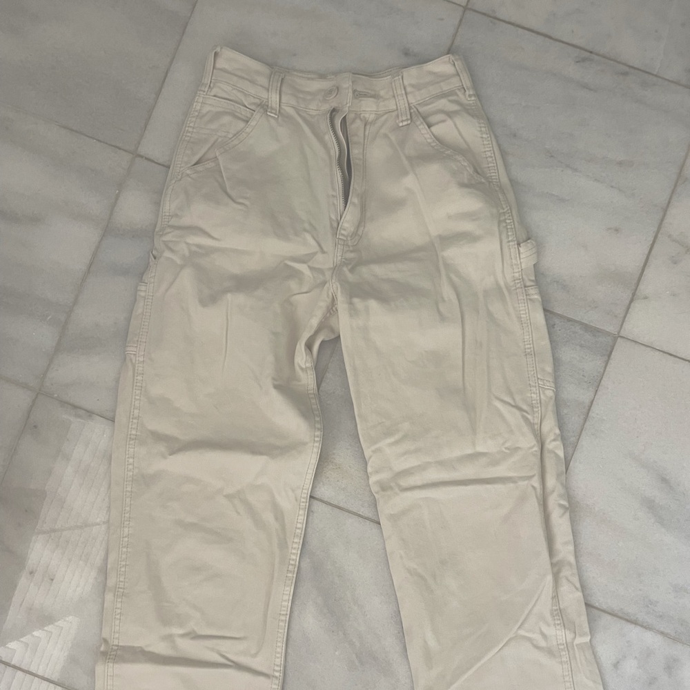NEW Brandy Melville Cream Cargo Pants